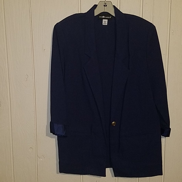 Dress jacket and short set - Picture 1 of 3